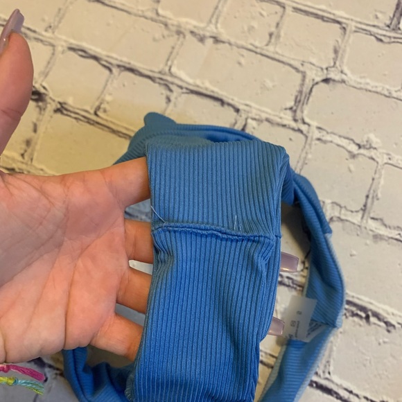 Cheeky Blue Contrast Bandeau V Wire Bikini Set - Picture 5 of 6